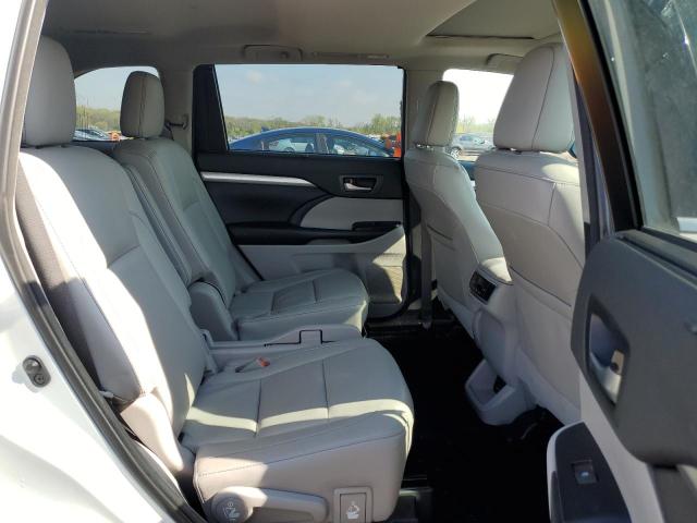 2018 TOYOTA HIGHLANDER - 5TDJZRFH2JS538211