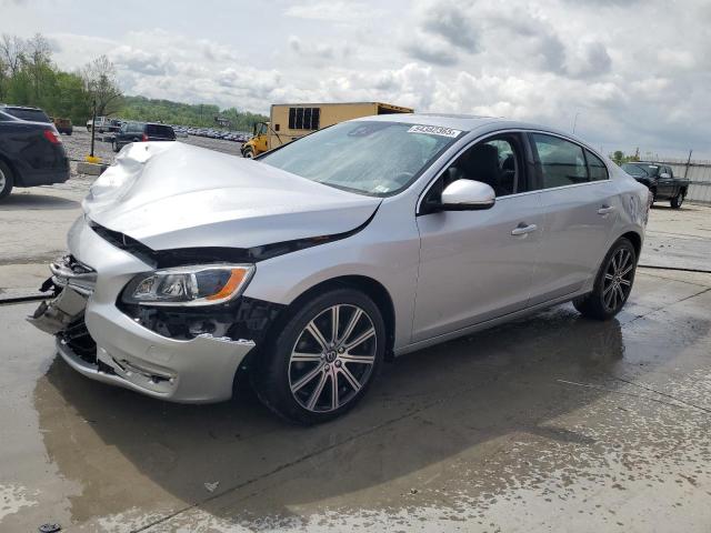 VOLVO S60 PLATIN