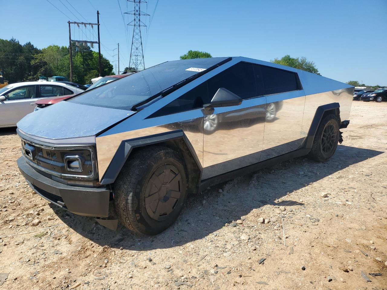 TESLA CYBERTRUCK