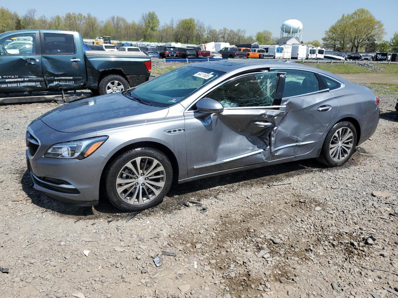 BUICK LACROSSE ESSENCE