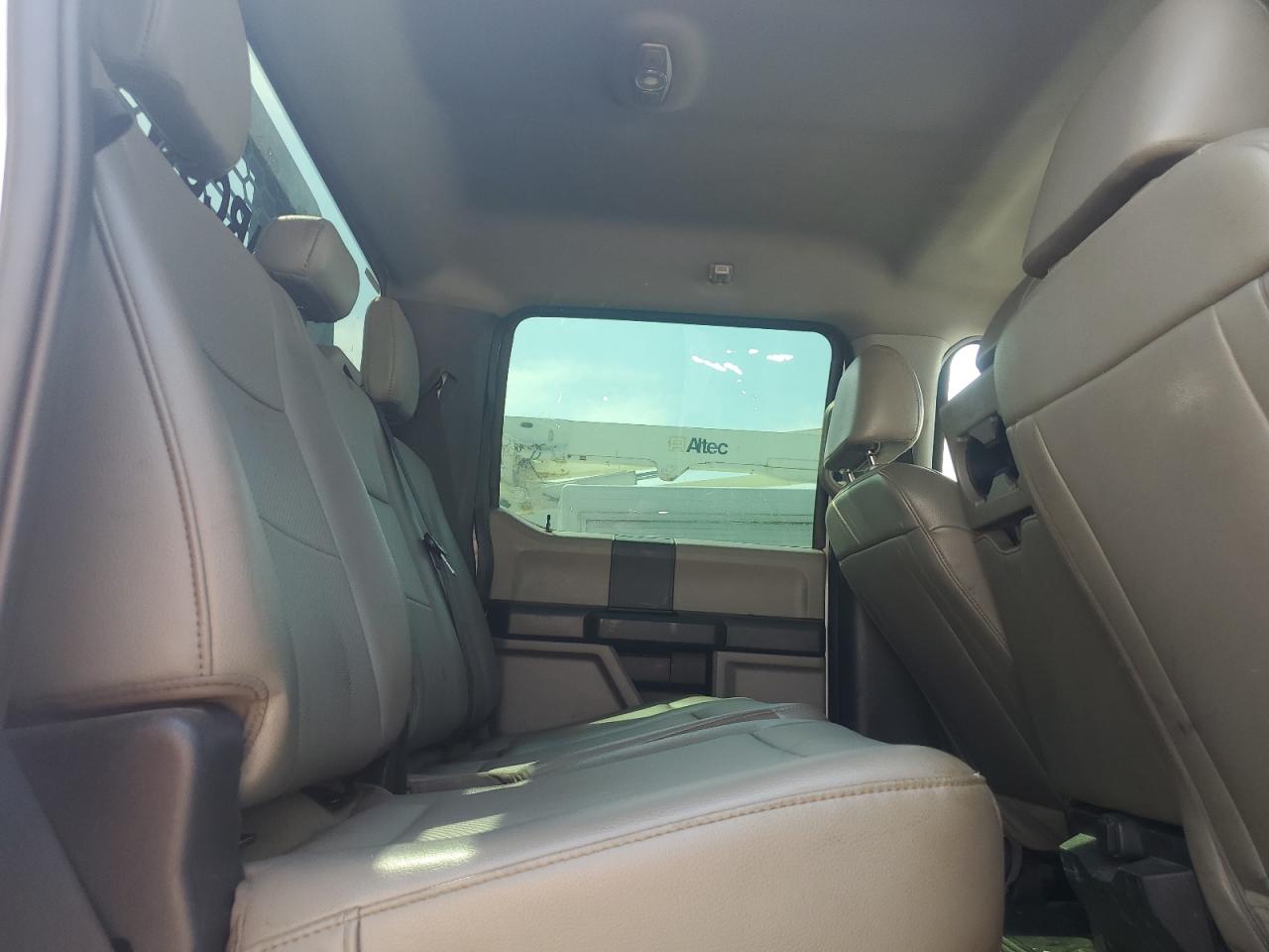 FORD F-450 SUPER DUTY