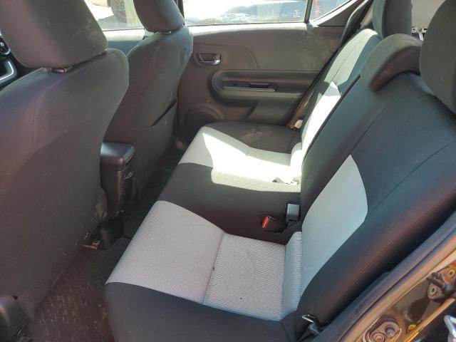 2016 TOYOTA PRIUS C - JTDKDTB3XG1133259