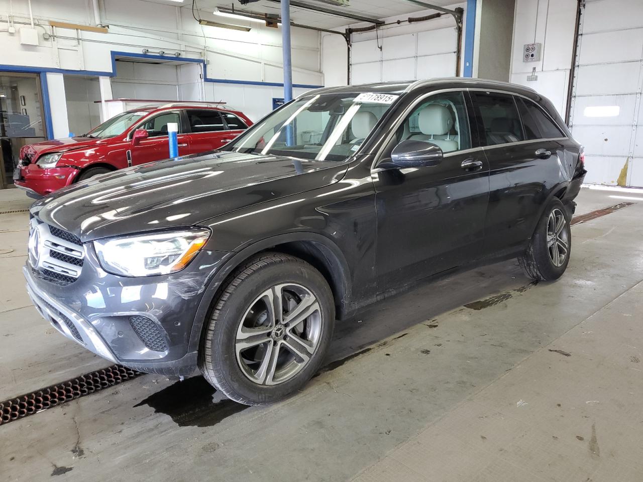 MERCEDES-BENZ GLC-CLASS 300 4MATIC