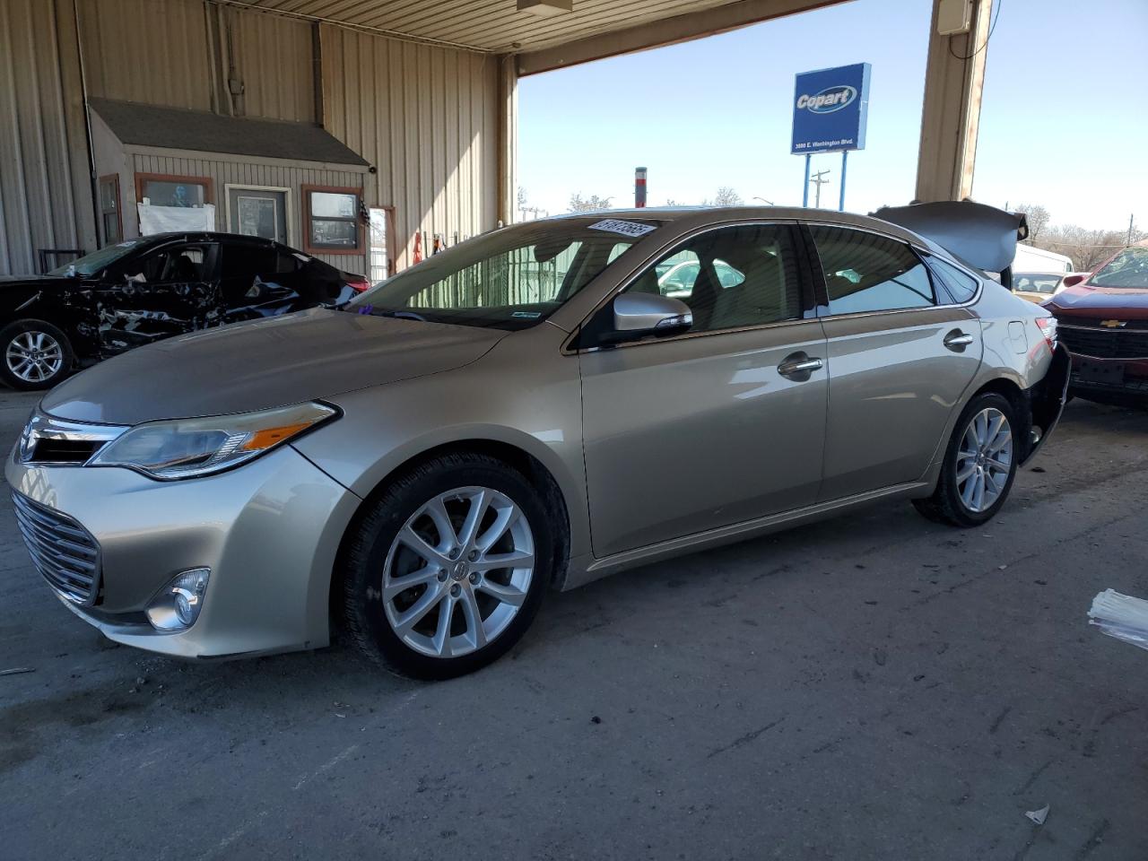 TOYOTA AVALON XLE