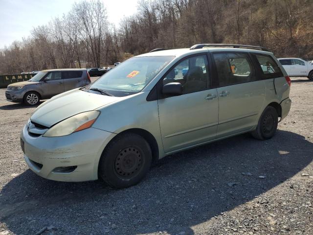 TOYOTA SIENNA CE