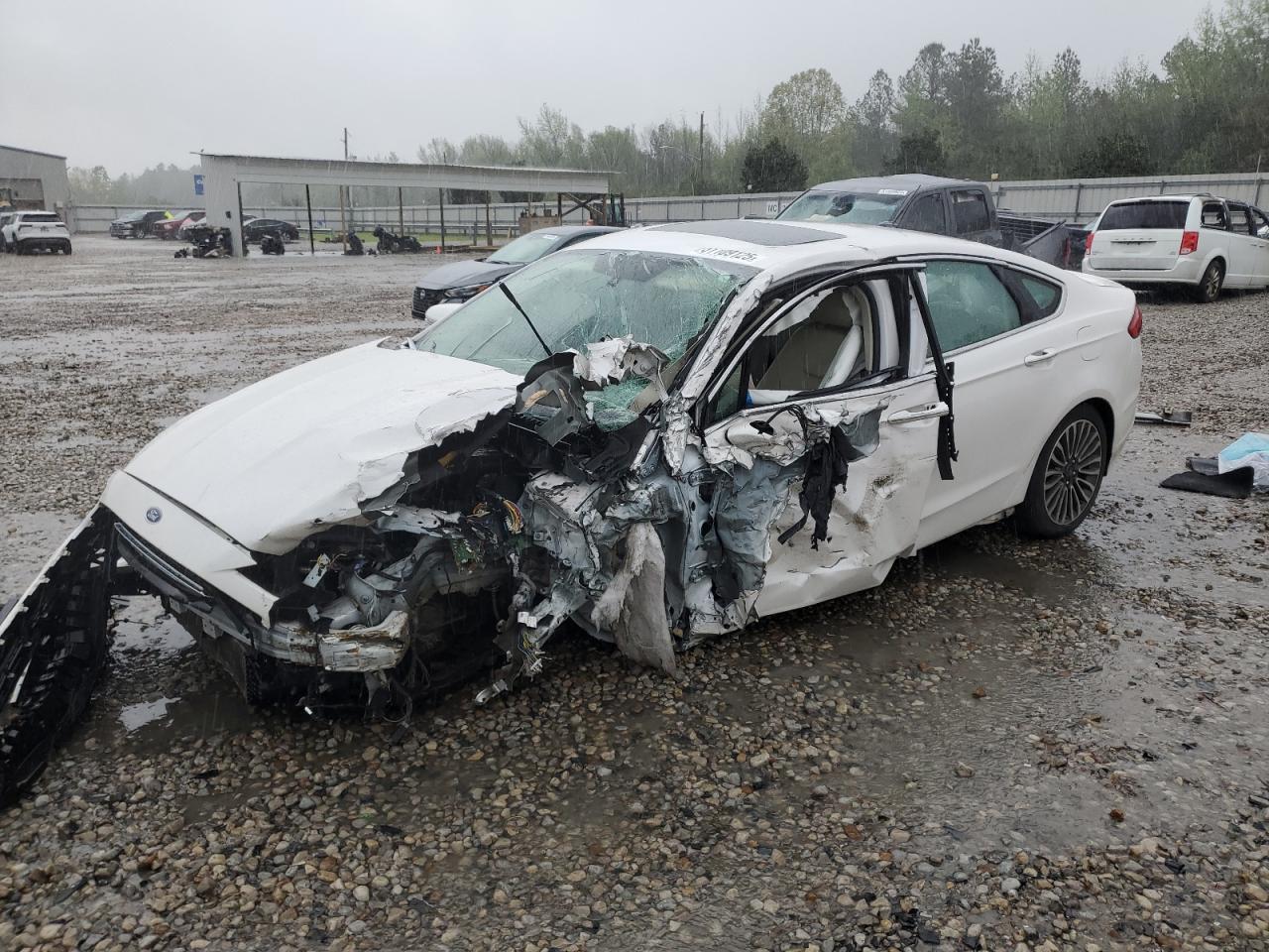 FORD FUSION TITANIUM/PLATINUM