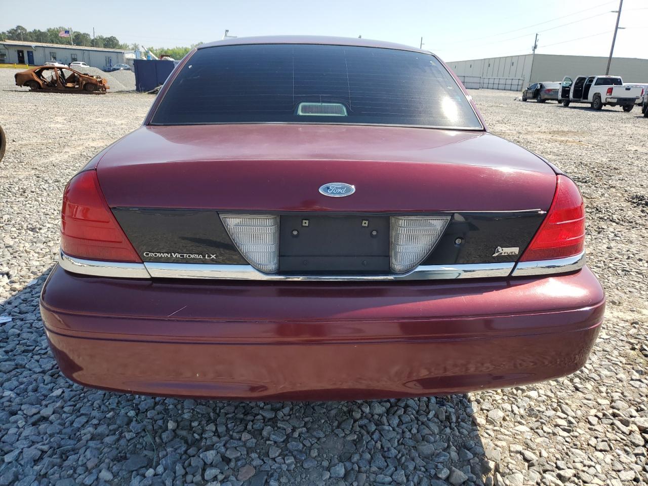 FORD CROWN VICTORIA LX