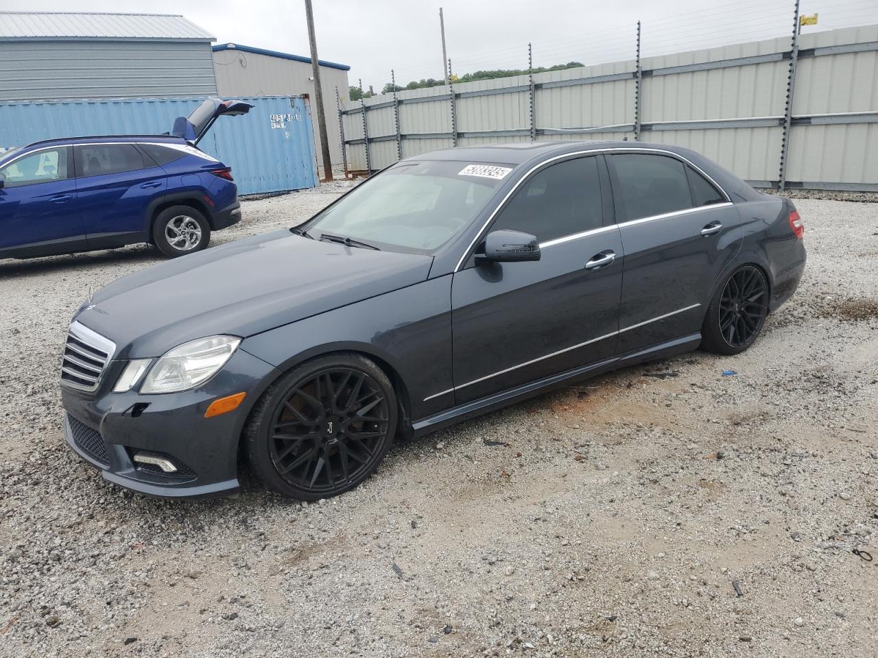 MERCEDES-BENZ E-CLASS 550