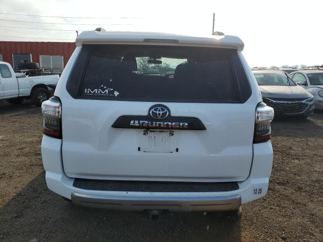 2019 TOYOTA 4RUNNER SR - JTEBU5JR2K5641935