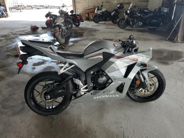 2025 HONDA CBR600 RR JH2PC40H7SK200178