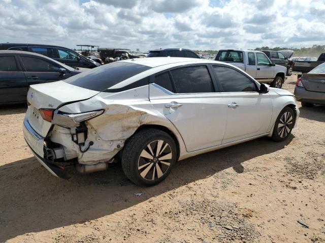 Vin: 1n4bl4dv2mn334672, lot: 52707795, nissan altima sv 20213
