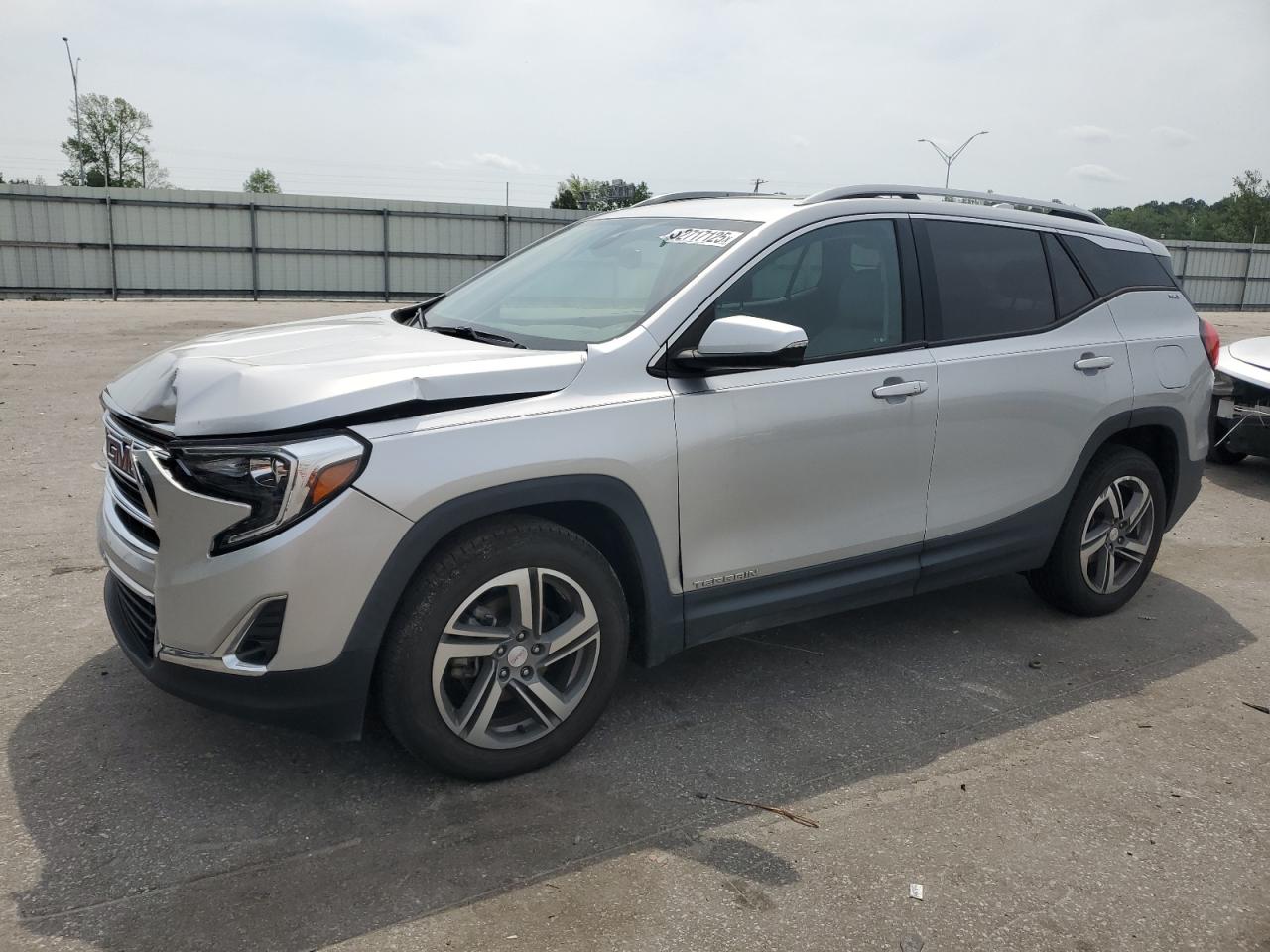 GMC TERRAIN SLT