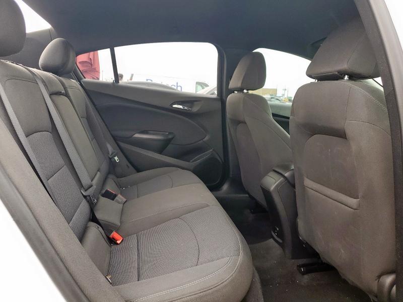 2018 CHEVROLET CRUZE LT - 1G1BE5SM3J7228499
