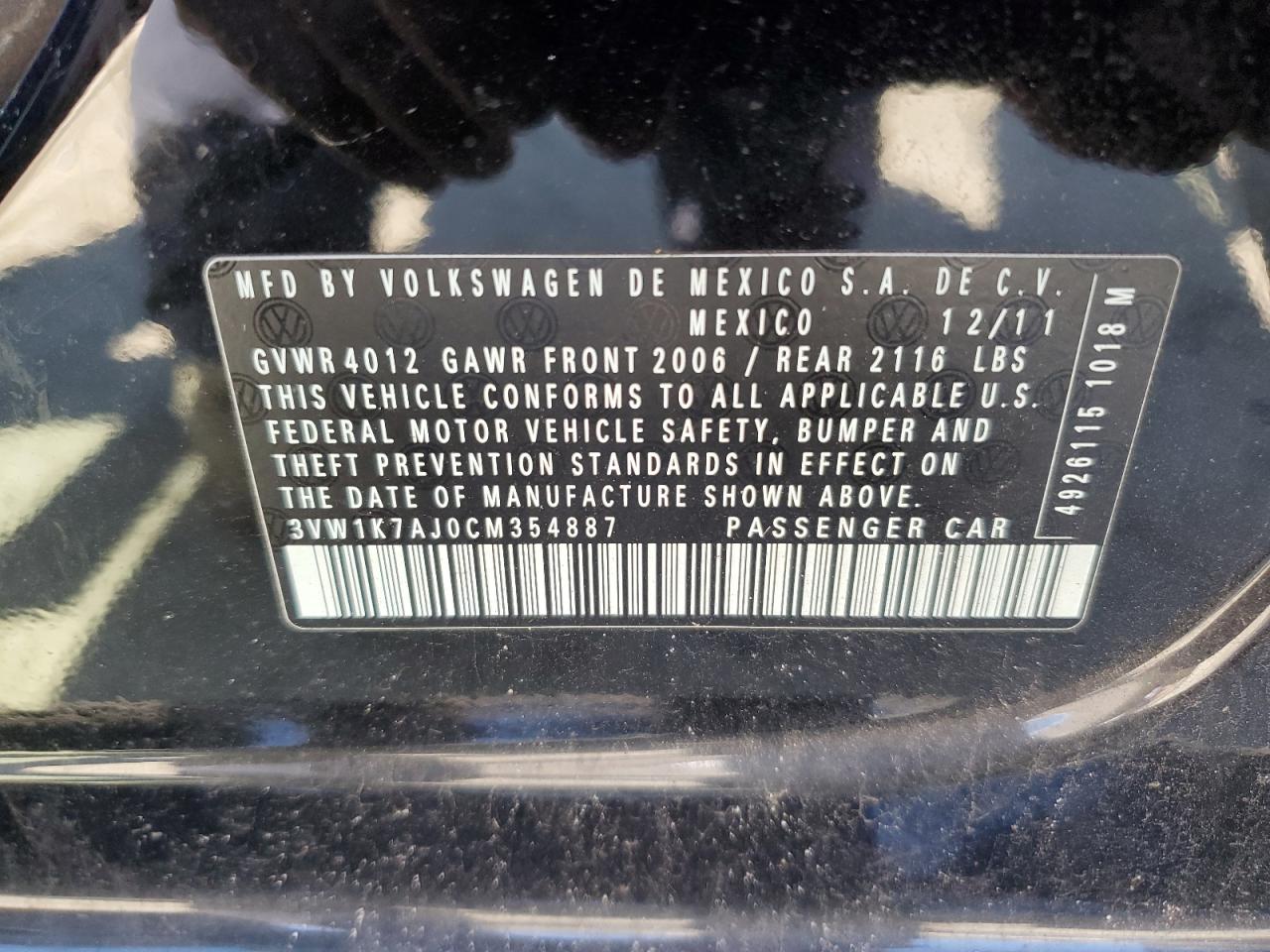 VOLKSWAGEN JETTA BASE