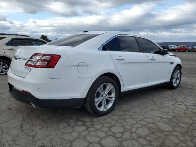 Vin: 1fahp2d89hg132547, lot: 53033235, ford taurus se 20173