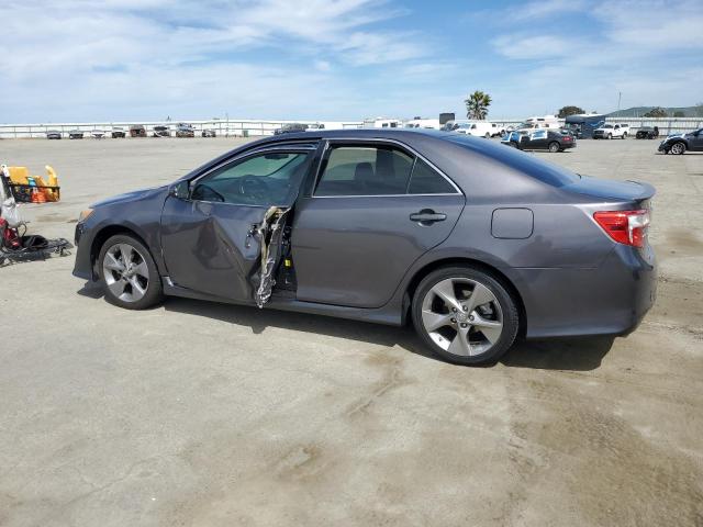 Vin: 4t1bk1fk5eu550341, lot: 52633595, toyota camry se 20142