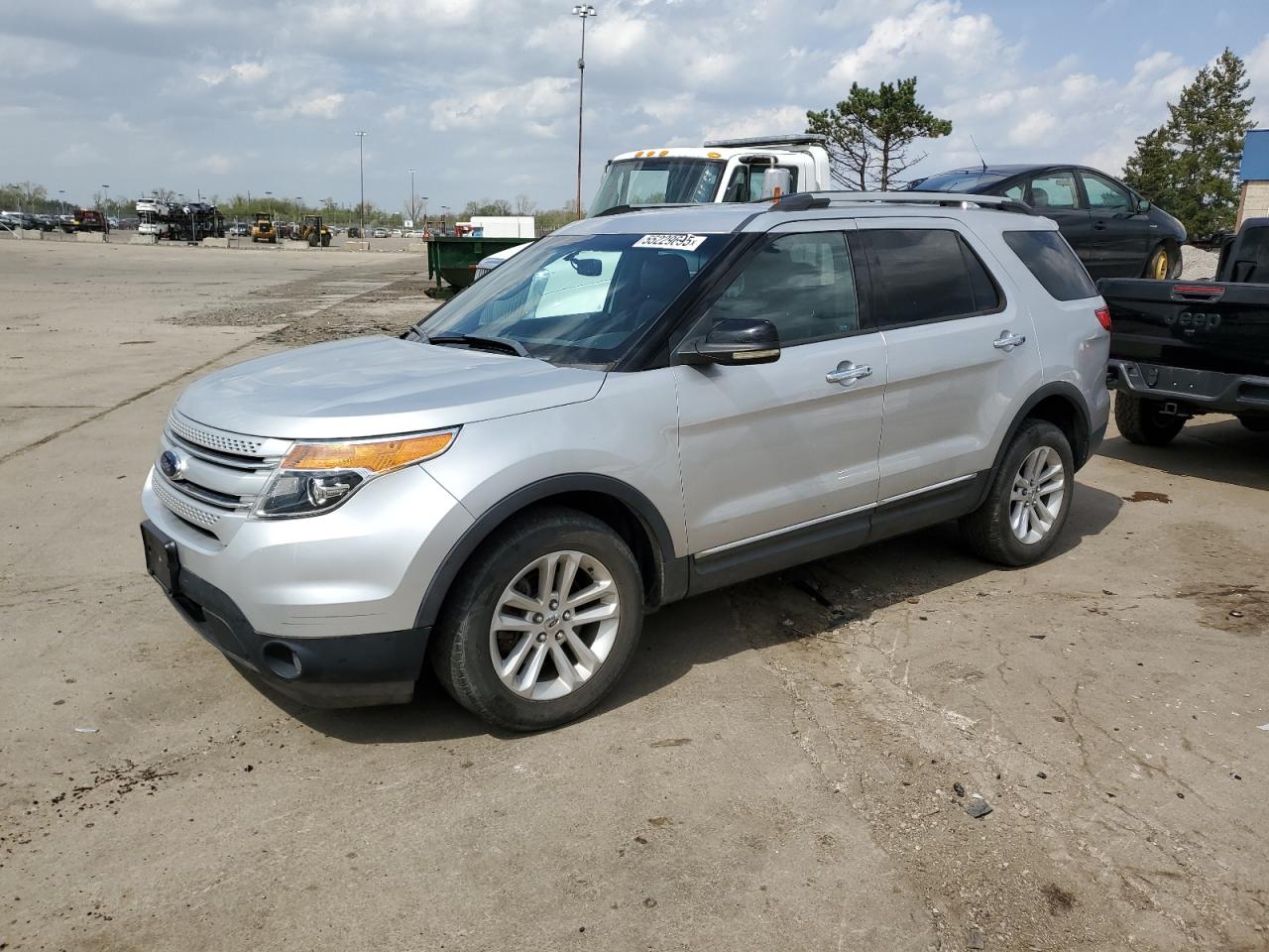 FORD EXPLORER XLT