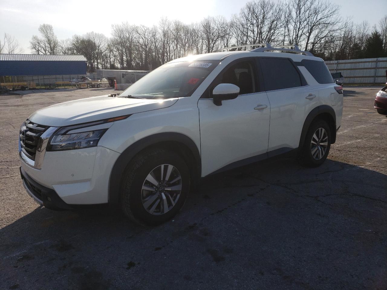 NISSAN PATHFINDER SL