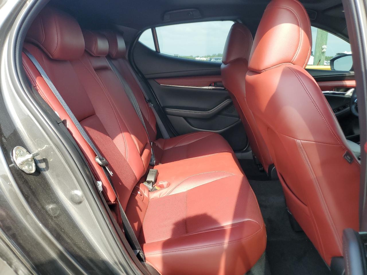 MAZDA 3 PREMIUM PLUS