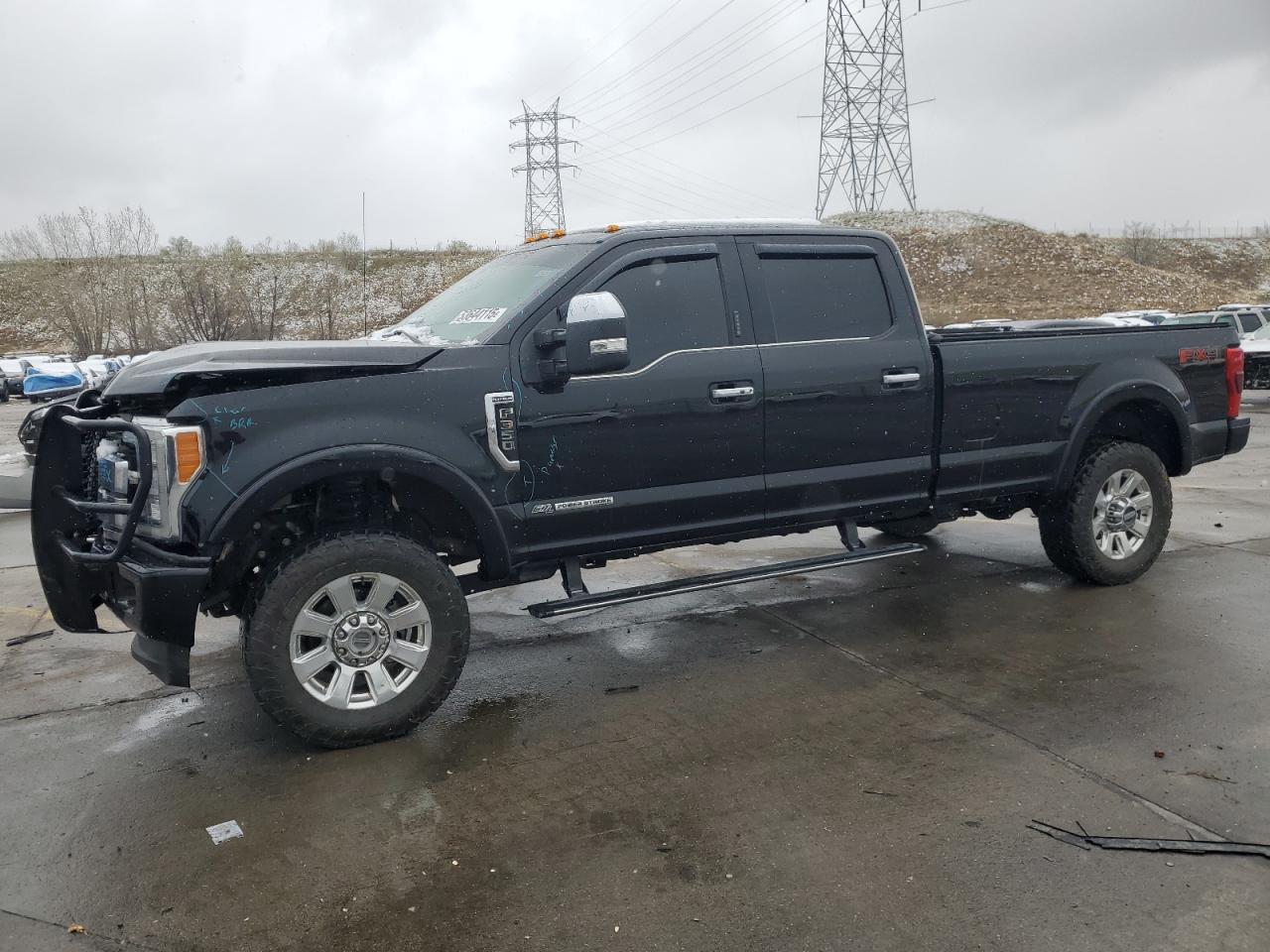 FORD F-350 SUPER DUTY