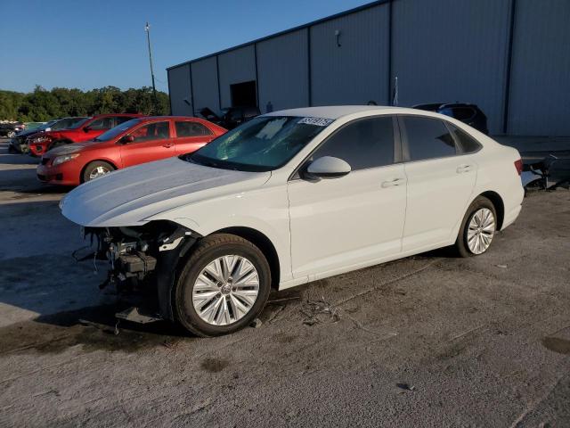 VOLKSWAGEN JETTA S