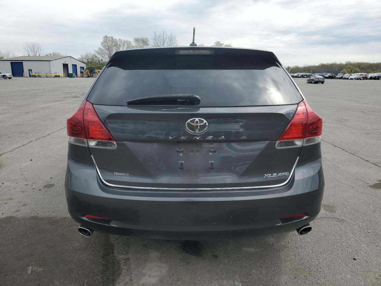 Toyota Venza le 2015