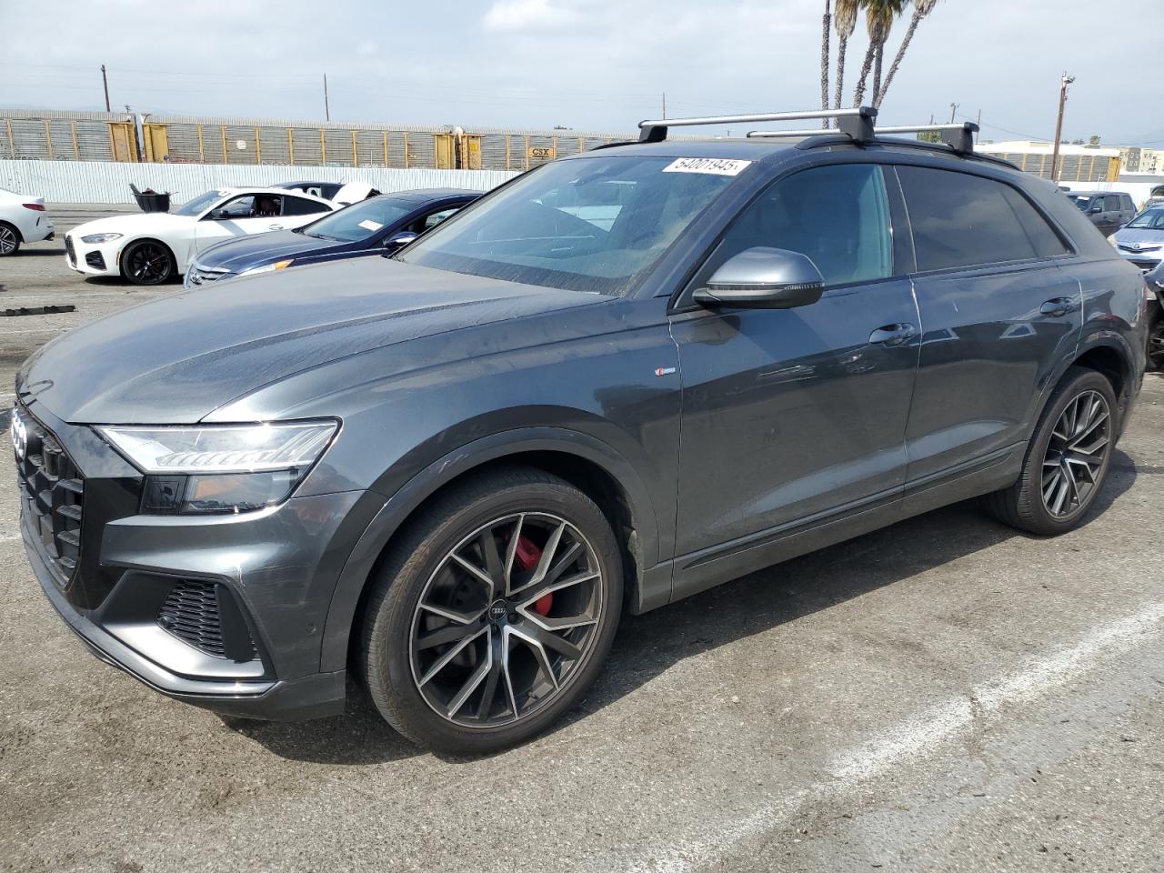 AUDI Q8 PREMIUM PLUS S-LINE