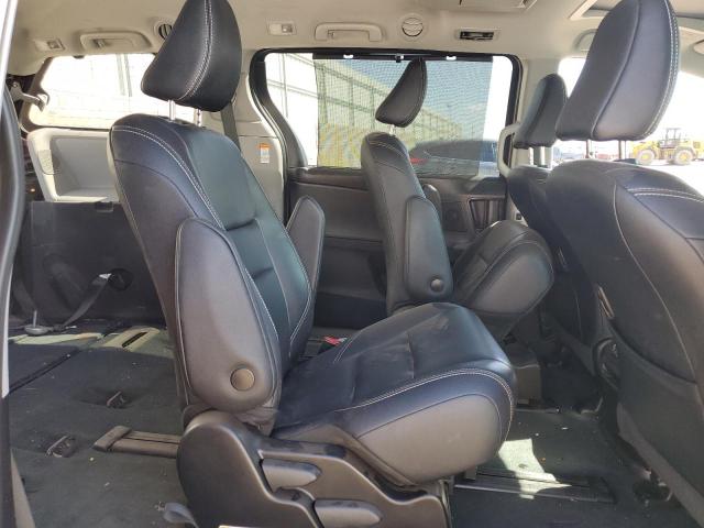 2019 TOYOTA SIENNA SE 5TDEZ3DC6KS219708