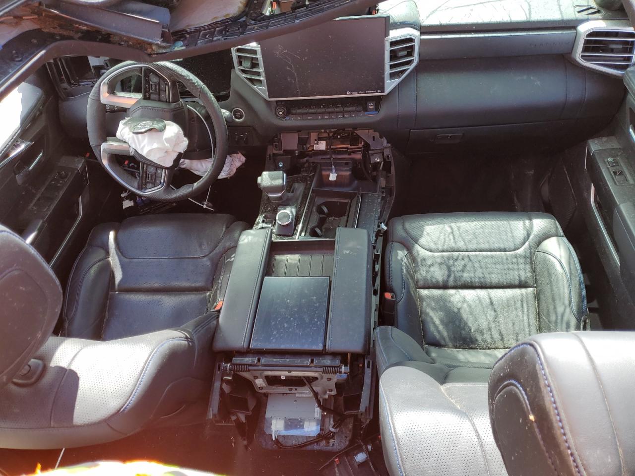 TOYOTA TUNDRA CREWMAX PLATINUM