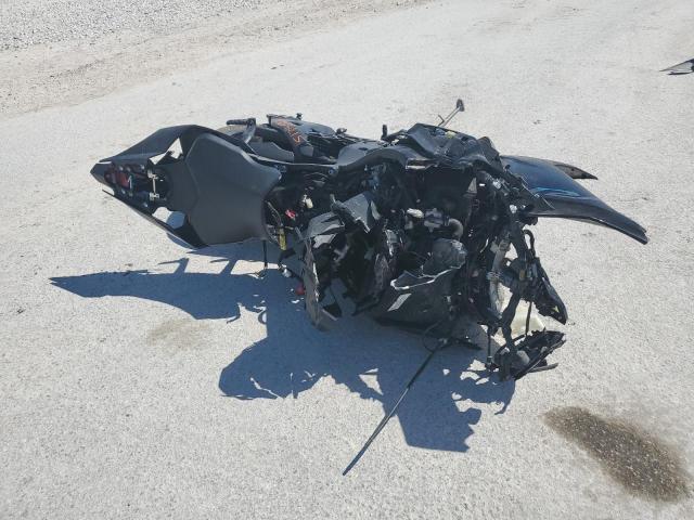 2023 YAMAHA YZFR1 JYARN66E1PA002905