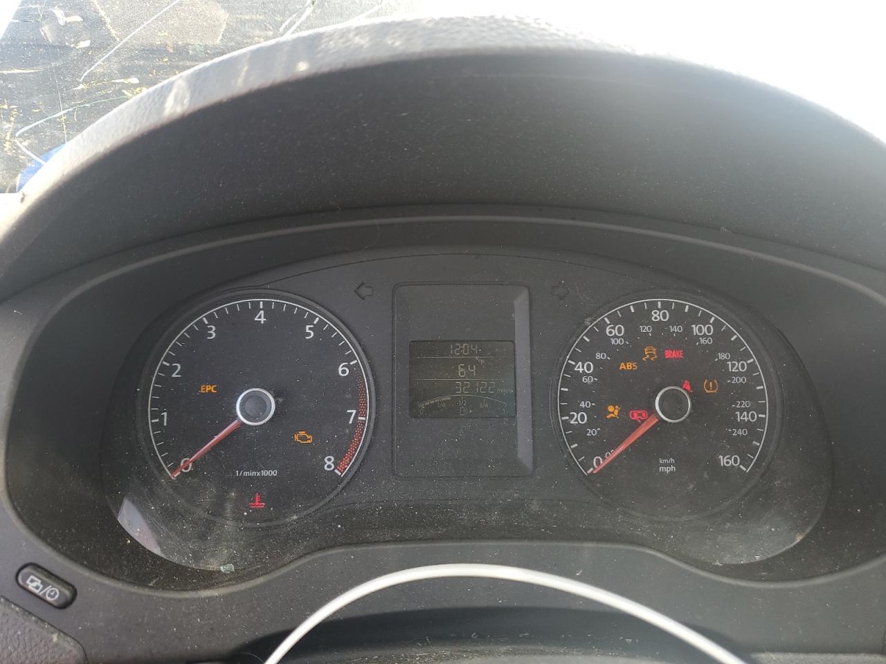 VOLKSWAGEN JETTA BASE