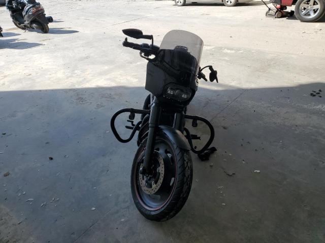 2010 HARLEY-DAVIDSON VRSCDX 1HD1HHH13AC804980