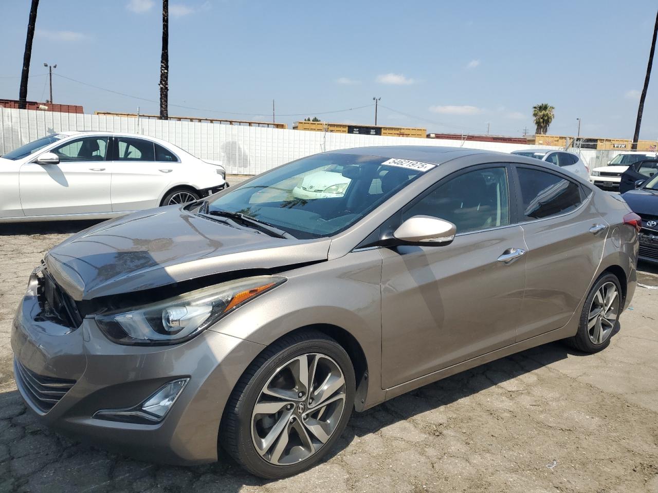 HYUNDAI ELANTRA SE