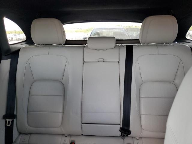 2017 JAGUAR F-PACE FIR SADCP2BV8HA048370