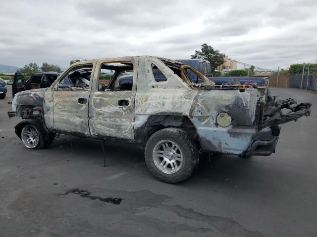 CHEVROLET AVALANCHE 2002 burn  gas 3GNEK13T72G144775 photo #3
