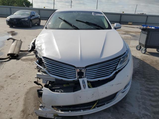 2016 LINCOLN MKZ 3LN6L2G9XGR632690