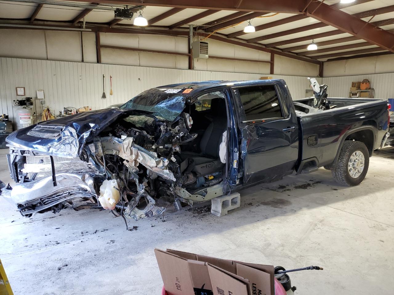 CHEVROLET SILVERADO K3500 LT