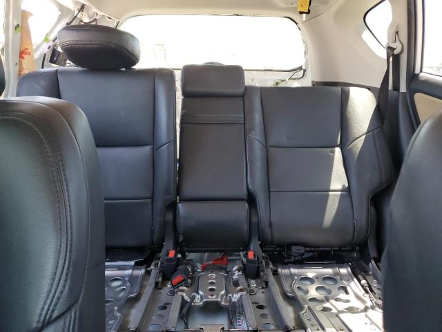 2017 TOYOTA RAV4 HV LE JTMRJREV2HD098689