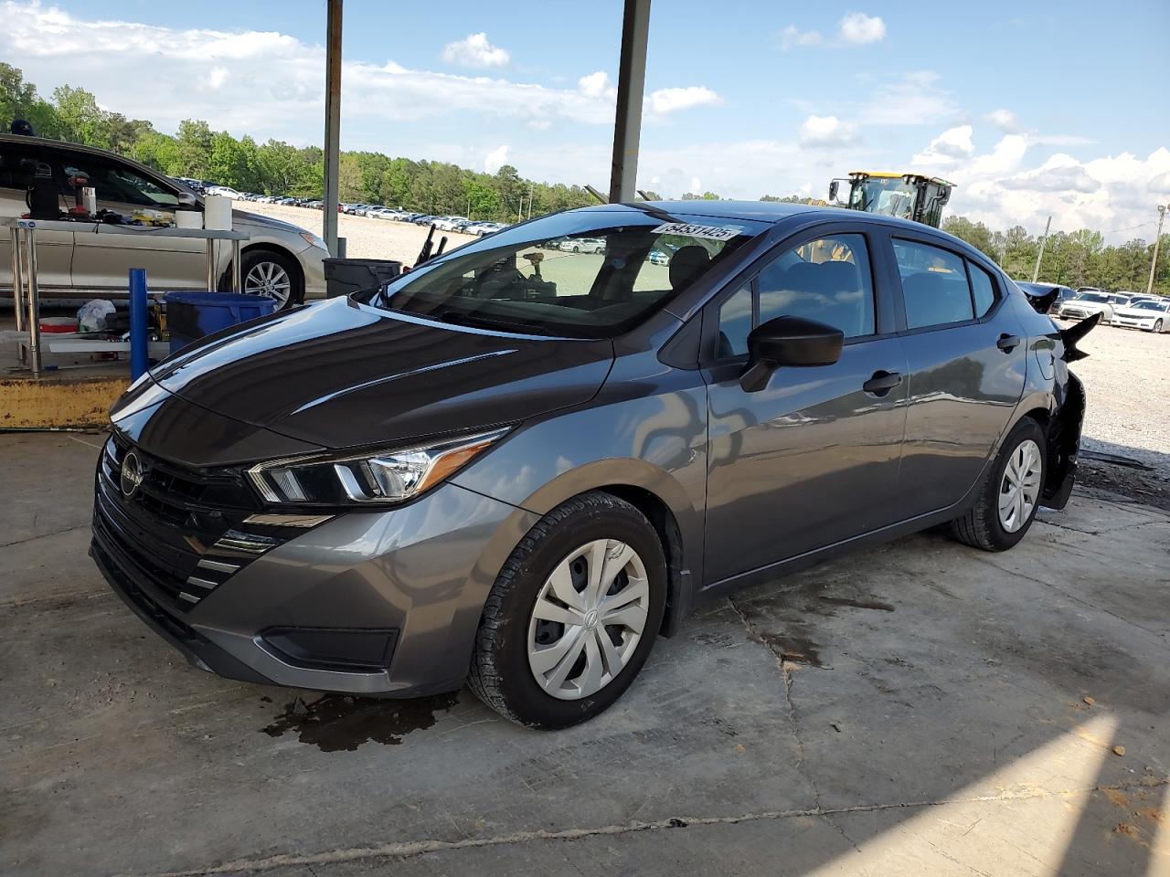 NISSAN VERSA S