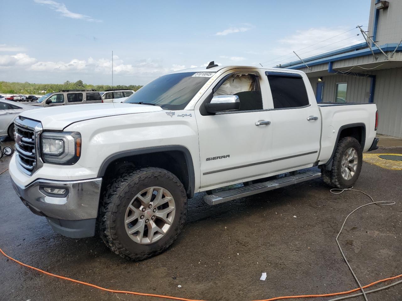 GMC SIERRA K1500 SLT