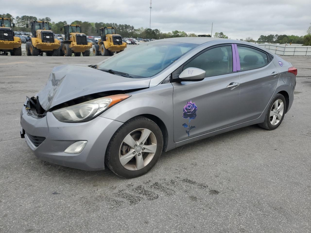 HYUNDAI ELANTRA GLS