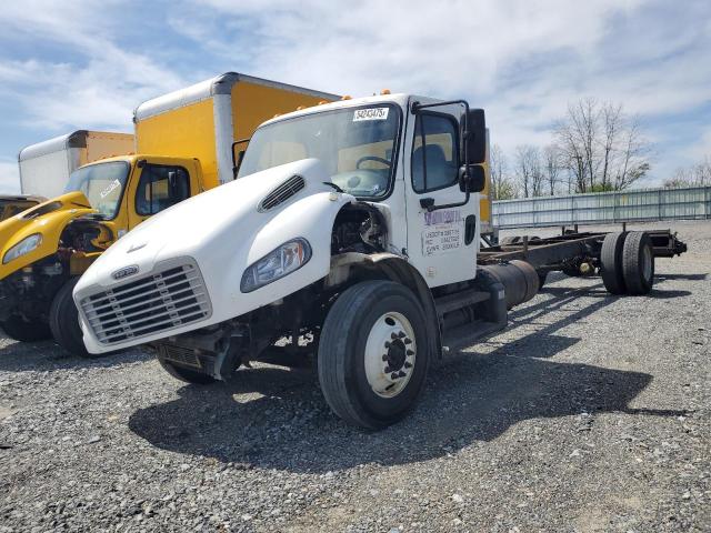 FREIGHTLINER M2 106 MED 2016 white  diesel 1FVACWDTXGHHU0614 photo #3