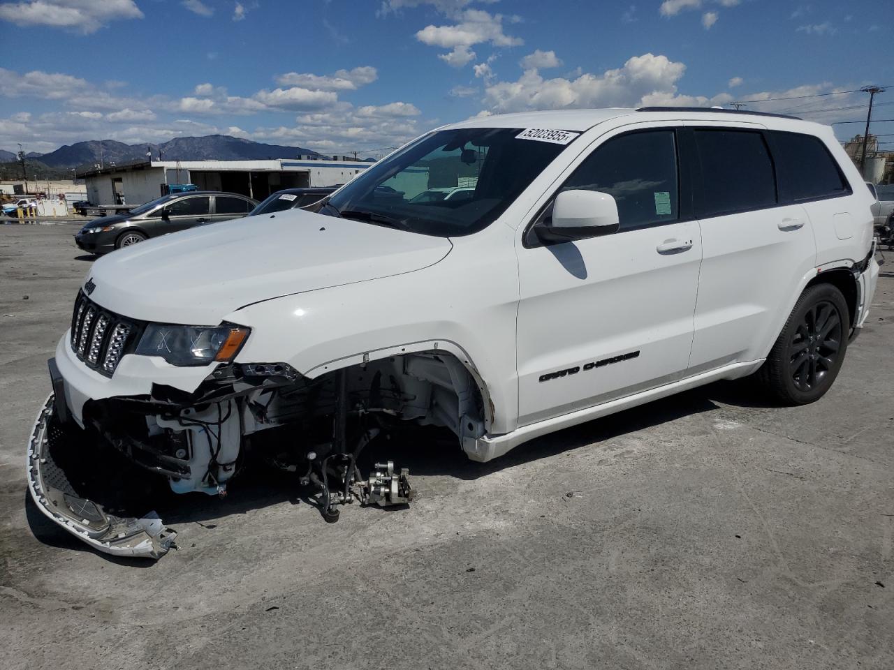 JEEP GRAND CHEROKEE LAREDO
