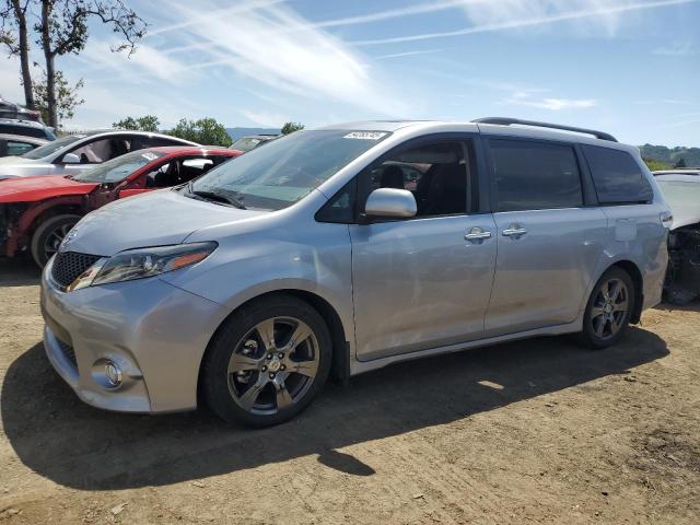 Vin: 5tdxz3dc1hs779282, lot: 54265745, toyota sienna se 2017 img_1