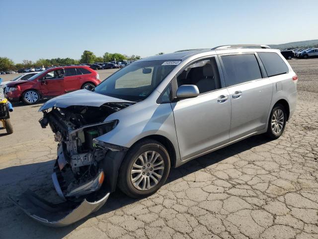 Vin: 5tdyk3dc6ds390415, lot: 54850645, toyota all models xle 2013 img_1