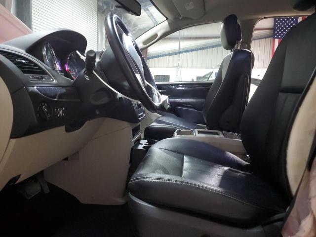 2016 CHRYSLER TOWN & COU 2C4RC1BG5GR213914