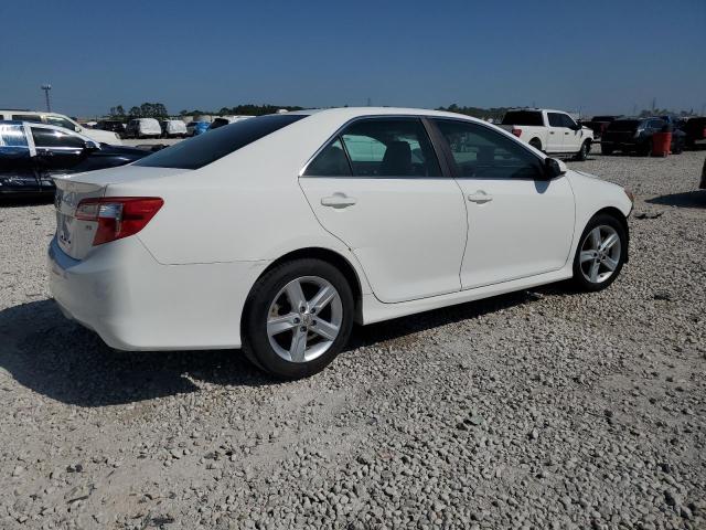 Vin: 4t1bf1fk8eu762266, lot: 52421075, toyota camry l 20143