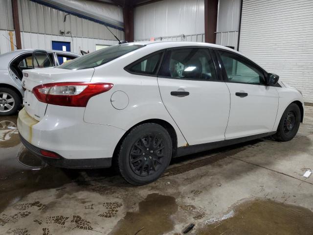 Vin: 1fahp3e21cl410972, lot: 51037015, ford focus s 20123