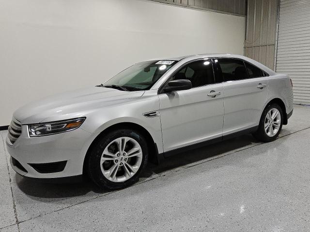 FORD TAURUS SE