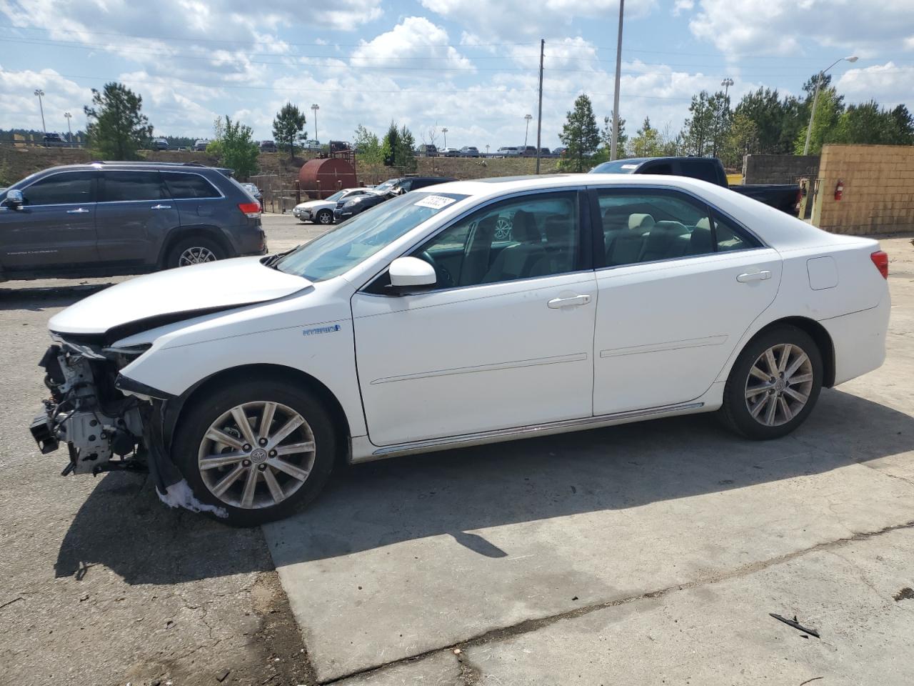 TOYOTA CAMRY HYBRID